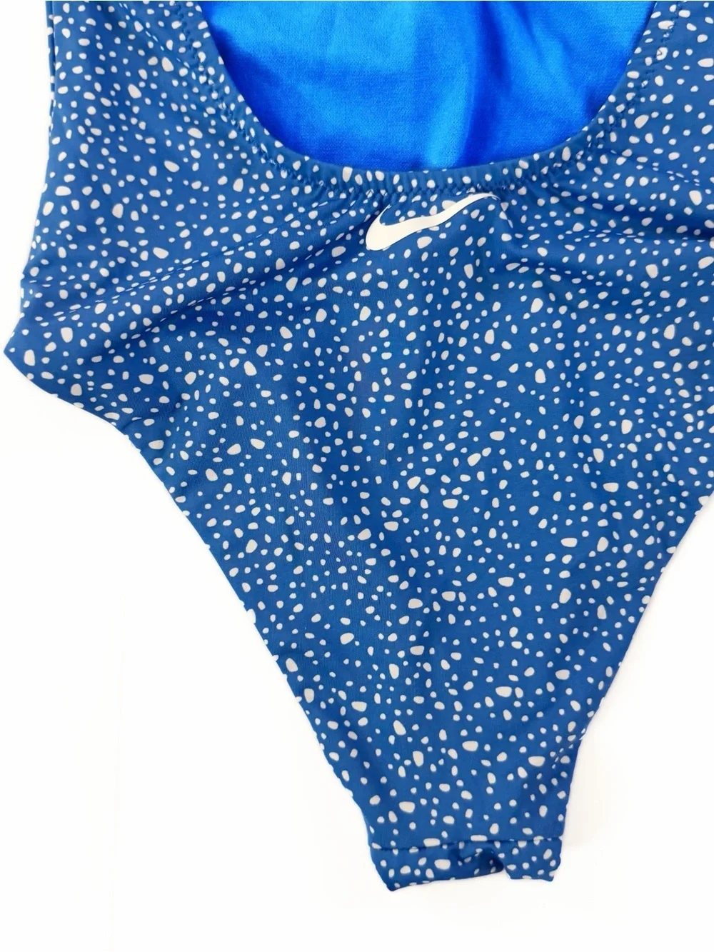 Nike Swimsuit Women’s XS Blue White One Piece Open Back - Picture 3 of 6